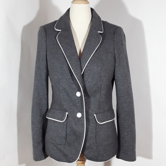 Banana Republic Jackets & Blazers - Banana Republic grey blazer with white piping